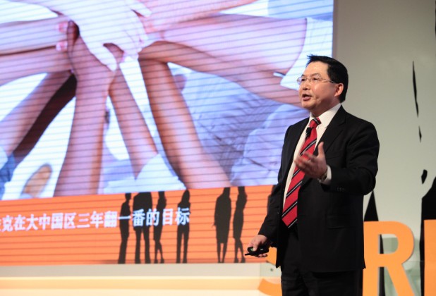 赛门铁克全球副总裁、大中国区总裁吴锡源做主题演讲